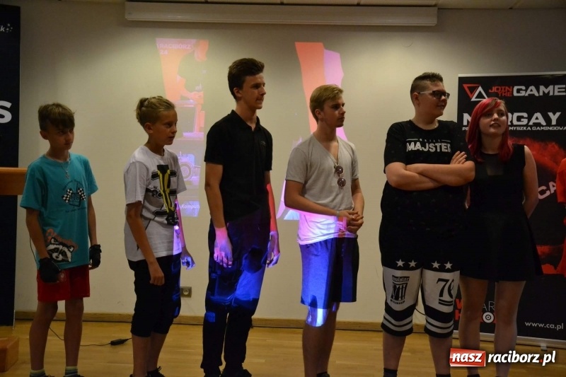 Zdjęcie w galerii na portalu naszraciborz.pl: Raciborski Festiwal Gamingowy na zamku przyciągnął tłumy  wiadomości z regionu