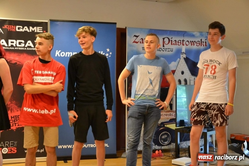 Zdjęcie w galerii na portalu naszraciborz.pl: Raciborski Festiwal Gamingowy na zamku przyciągnął tłumy  wiadomości z regionu