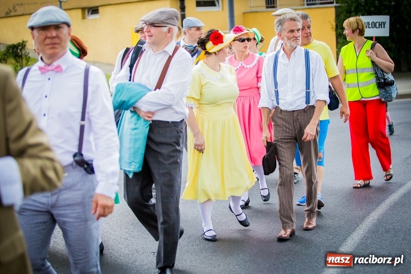 Zdjęcie w galerii na portalu naszraciborz.pl: Ukraińskie werble nie przestraszyły burzy. Parada folkloru przegrała z deszczem FOTO i WIDEO wiadomości z regionu