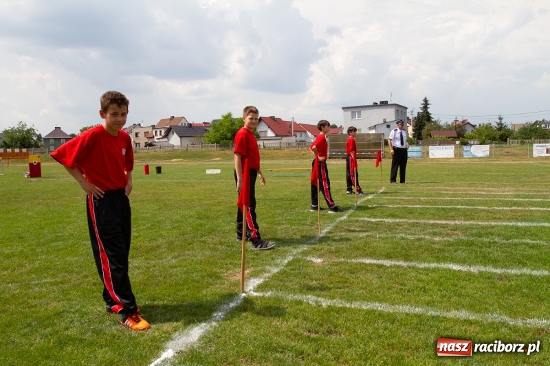 Zdjęcie w galerii na portalu naszraciborz.pl: Miejskie zawodowy sportowo-pożarnicze. Dwa złota dla Sudoła i puchar prezydenta wiadomości z regionu