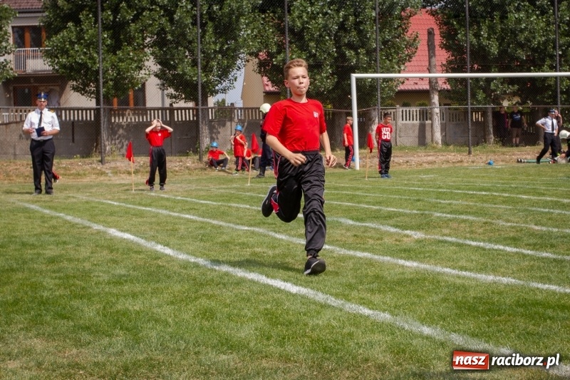 Zdjęcie w galerii na portalu naszraciborz.pl: Miejskie zawodowy sportowo-pożarnicze. Dwa złota dla Sudoła i puchar prezydenta wiadomości z regionu