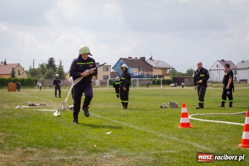 Zdjęcie w galerii na portalu naszraciborz.pl: Miejskie zawodowy sportowo-pożarnicze. Dwa złota dla Sudoła i puchar prezydenta wiadomości z regionu