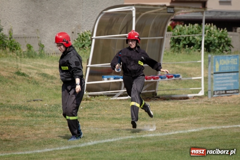 Zdjęcie w galerii na portalu naszraciborz.pl: Miejskie zawodowy sportowo-pożarnicze. Dwa złota dla Sudoła i puchar prezydenta wiadomości z regionu