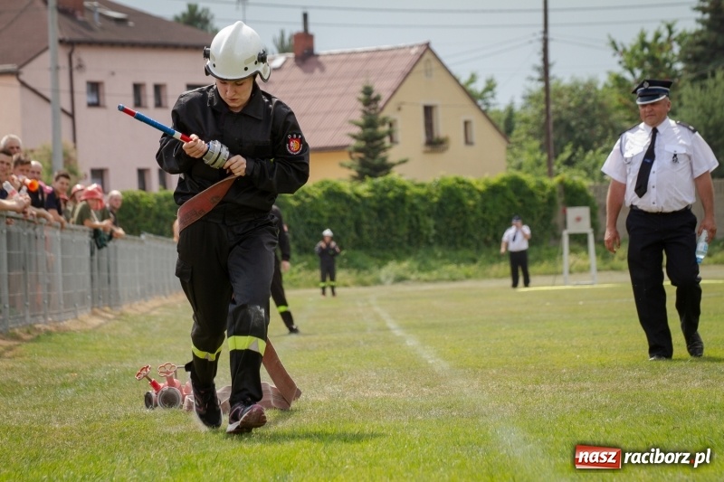 Zdjęcie w galerii na portalu naszraciborz.pl: Miejskie zawodowy sportowo-pożarnicze. Dwa złota dla Sudoła i puchar prezydenta wiadomości z regionu
