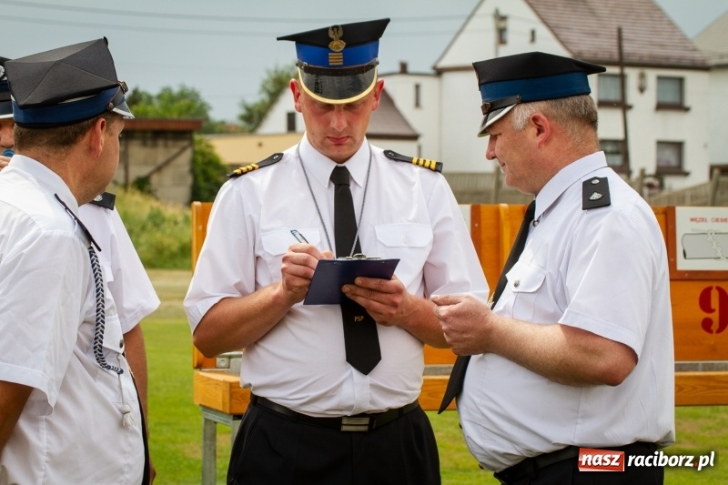 Zdjęcie w galerii na portalu naszraciborz.pl: Miejskie zawodowy sportowo-pożarnicze. Dwa złota dla Sudoła i puchar prezydenta wiadomości z regionu
