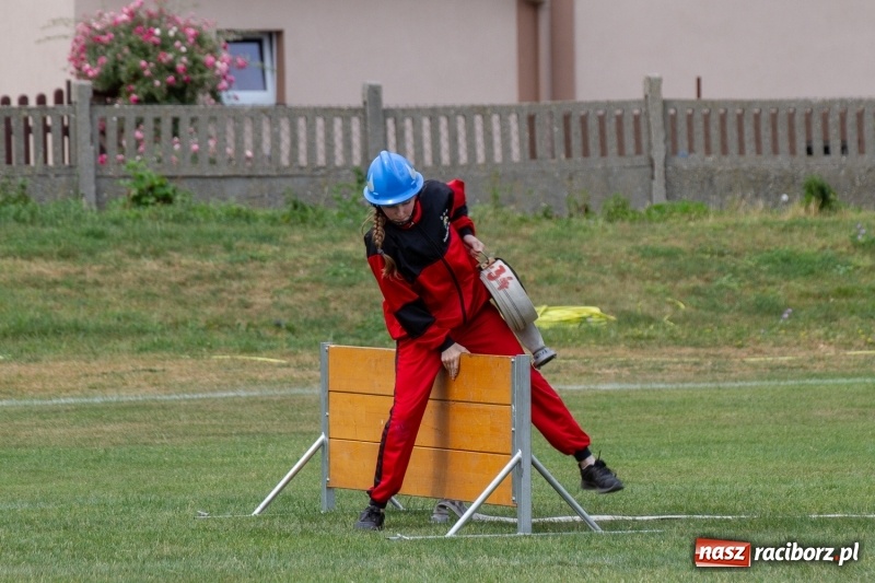 Zdjęcie w galerii na portalu naszraciborz.pl: Miejskie zawodowy sportowo-pożarnicze. Dwa złota dla Sudoła i puchar prezydenta wiadomości z regionu