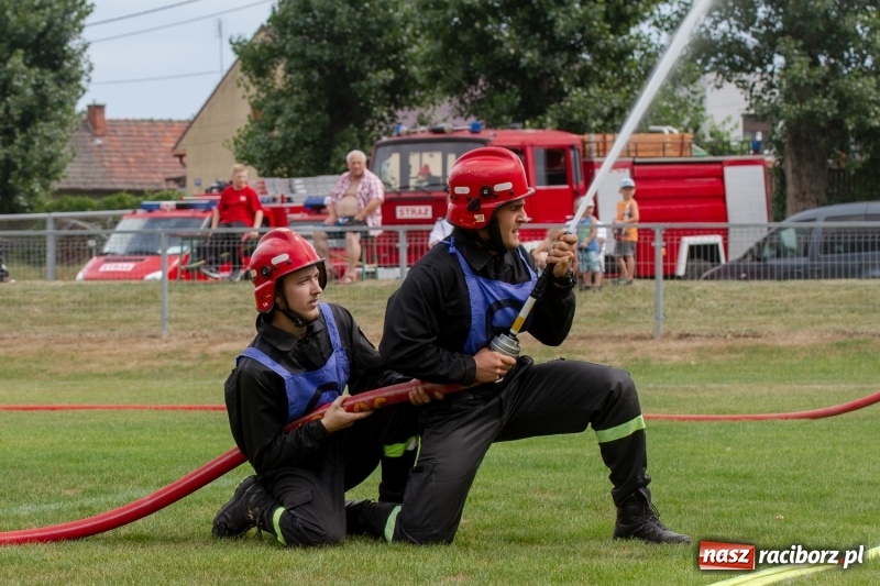 Zdjęcie w galerii na portalu naszraciborz.pl: Miejskie zawodowy sportowo-pożarnicze. Dwa złota dla Sudoła i puchar prezydenta wiadomości z regionu