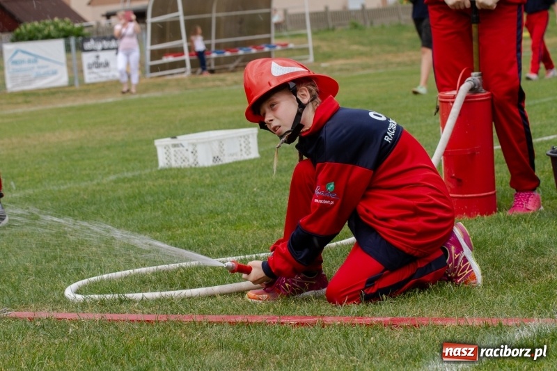 Zdjęcie w galerii na portalu naszraciborz.pl: Miejskie zawodowy sportowo-pożarnicze. Dwa złota dla Sudoła i puchar prezydenta wiadomości z regionu
