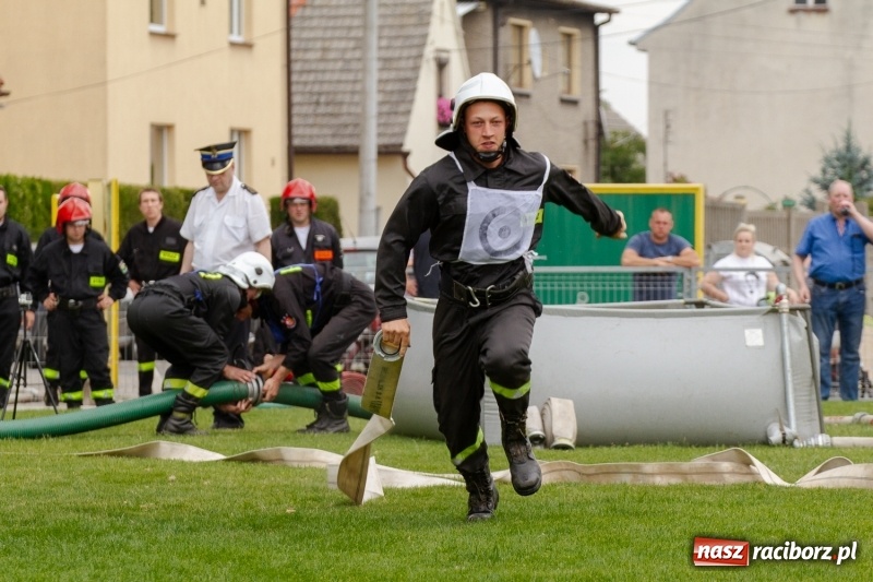 Zdjęcie w galerii na portalu naszraciborz.pl: Miejskie zawodowy sportowo-pożarnicze. Dwa złota dla Sudoła i puchar prezydenta wiadomości z regionu