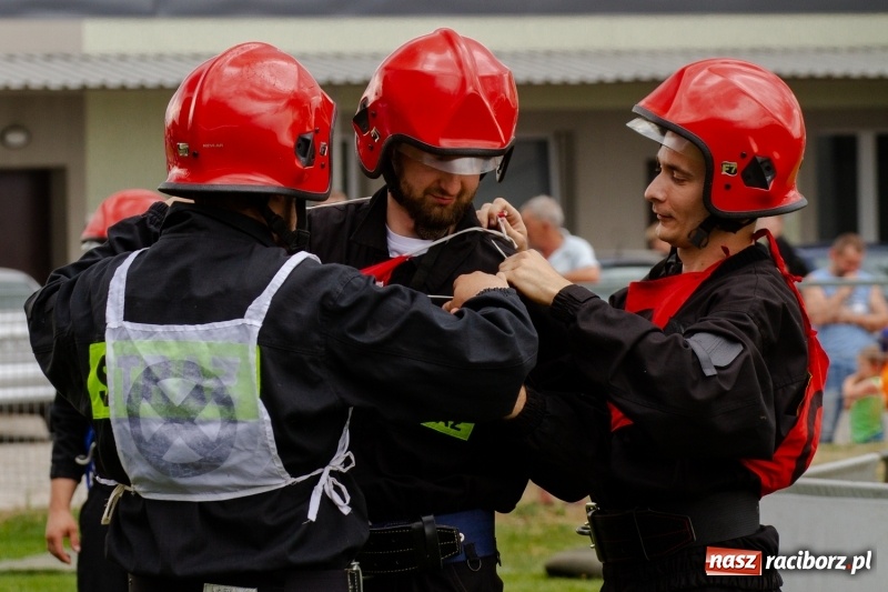 Zdjęcie w galerii na portalu naszraciborz.pl: Miejskie zawodowy sportowo-pożarnicze. Dwa złota dla Sudoła i puchar prezydenta wiadomości z regionu