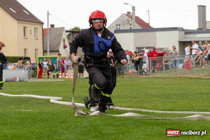Zdjęcie w galerii na portalu naszraciborz.pl: Miejskie zawodowy sportowo-pożarnicze. Dwa złota dla Sudoła i puchar prezydenta wiadomości z regionu