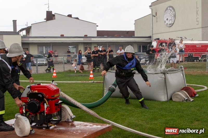 Zdjęcie w galerii na portalu naszraciborz.pl: Miejskie zawodowy sportowo-pożarnicze. Dwa złota dla Sudoła i puchar prezydenta wiadomości z regionu