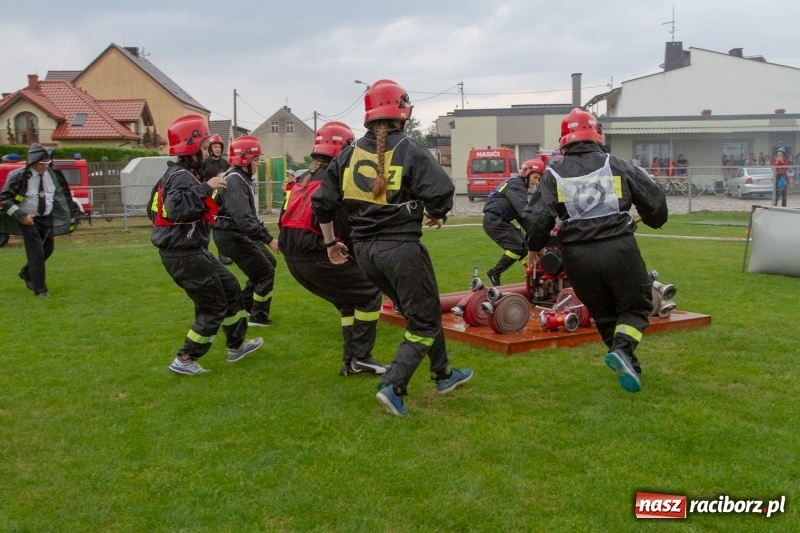 Zdjęcie w galerii na portalu naszraciborz.pl: Miejskie zawodowy sportowo-pożarnicze. Dwa złota dla Sudoła i puchar prezydenta wiadomości z regionu