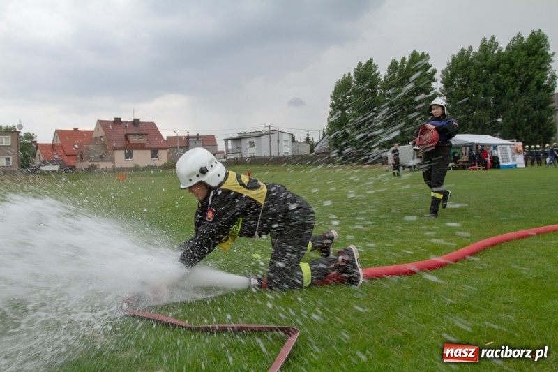 Zdjęcie w galerii na portalu naszraciborz.pl: Miejskie zawodowy sportowo-pożarnicze. Dwa złota dla Sudoła i puchar prezydenta wiadomości z regionu