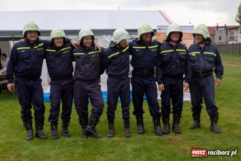 Zdjęcie w galerii na portalu naszraciborz.pl: Miejskie zawodowy sportowo-pożarnicze. Dwa złota dla Sudoła i puchar prezydenta wiadomości z regionu
