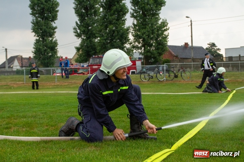 Zdjęcie w galerii na portalu naszraciborz.pl: Miejskie zawodowy sportowo-pożarnicze. Dwa złota dla Sudoła i puchar prezydenta wiadomości z regionu