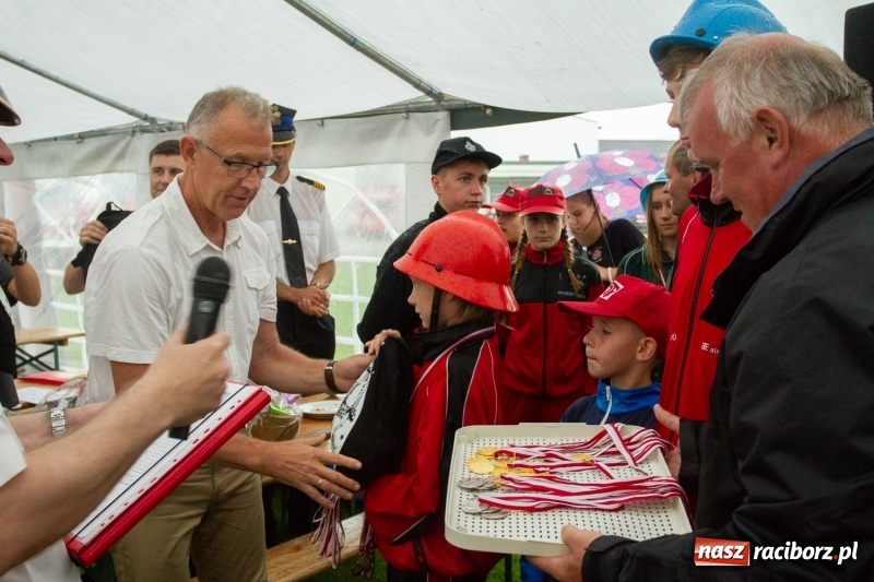 Zdjęcie w galerii na portalu naszraciborz.pl: Miejskie zawodowy sportowo-pożarnicze. Dwa złota dla Sudoła i puchar prezydenta wiadomości z regionu