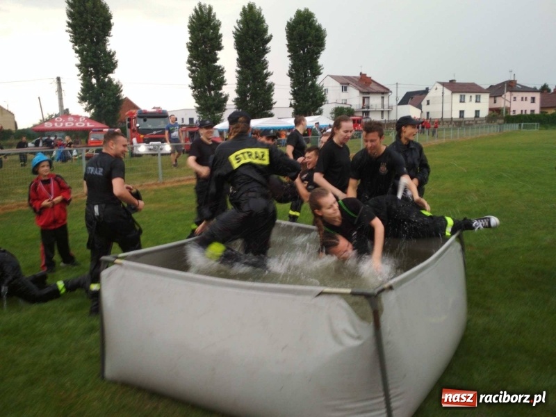 Zdjęcie w galerii na portalu naszraciborz.pl: Miejskie zawodowy sportowo-pożarnicze. Dwa złota dla Sudoła i puchar prezydenta wiadomości z regionu