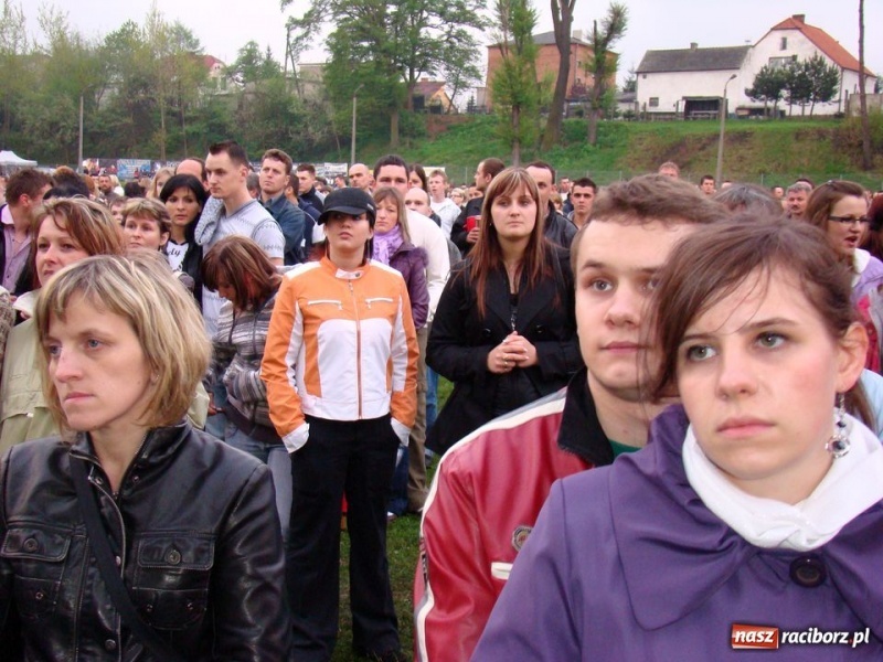 Zdjęcie w galerii na portalu naszraciborz.pl: Fenomenalny koncert Pawła Kukiza wiadomości z regionu