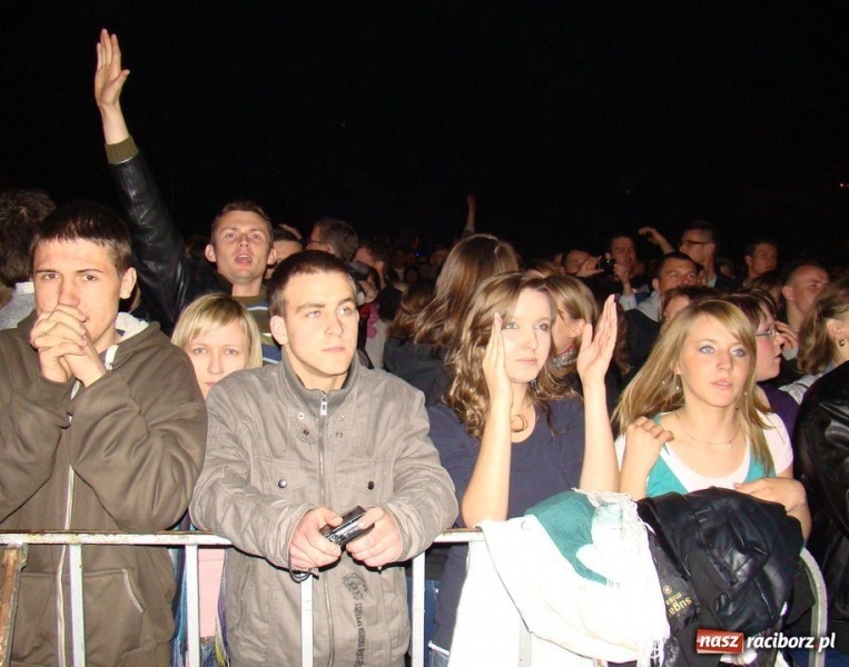 Zdjęcie w galerii na portalu naszraciborz.pl: Fenomenalny koncert Pawła Kukiza wiadomości z regionu