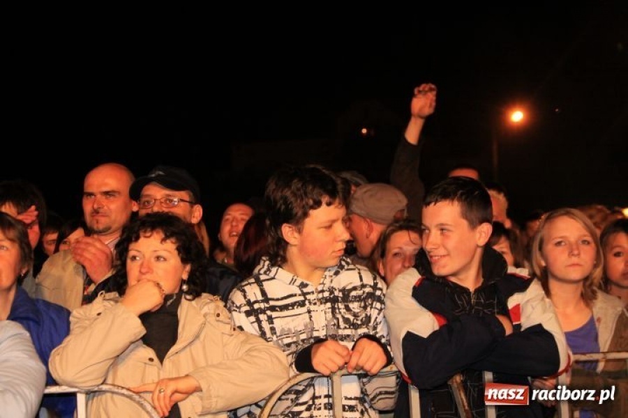 Zdjęcie w galerii na portalu naszraciborz.pl: Fenomenalny koncert Pawła Kukiza wiadomości z regionu