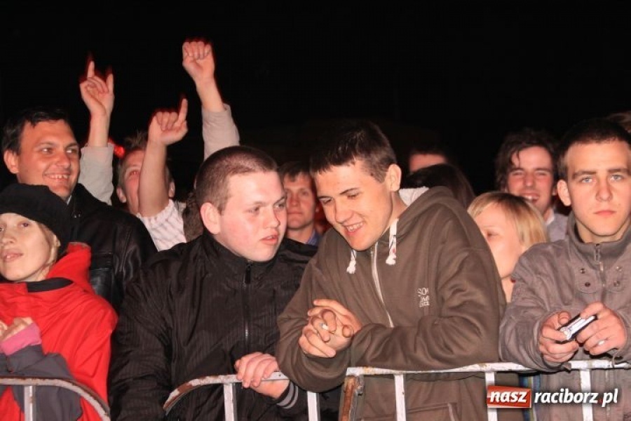 Zdjęcie w galerii na portalu naszraciborz.pl: Fenomenalny koncert Pawła Kukiza wiadomości z regionu