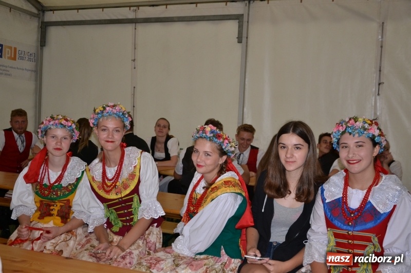 Zdjęcie w galerii na portalu naszraciborz.pl: Tworkowskie spotkanie z folklorem  wiadomości z regionu