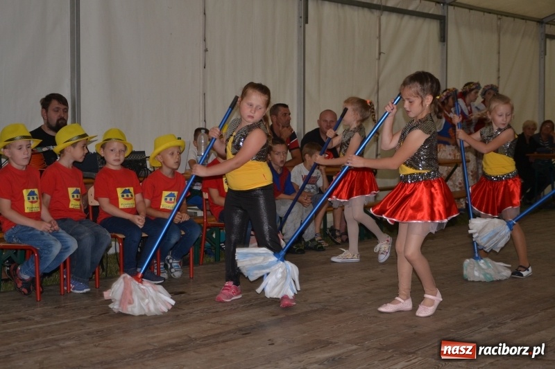 Zdjęcie w galerii na portalu naszraciborz.pl: Tworkowskie spotkanie z folklorem  wiadomości z regionu