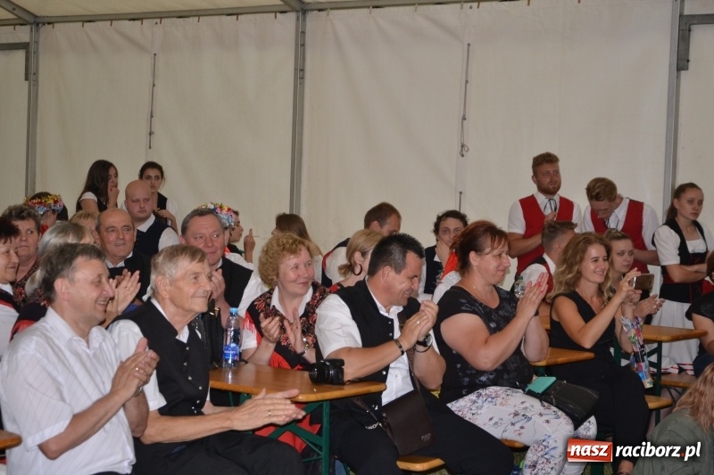 Zdjęcie w galerii na portalu naszraciborz.pl: Tworkowskie spotkanie z folklorem  wiadomości z regionu