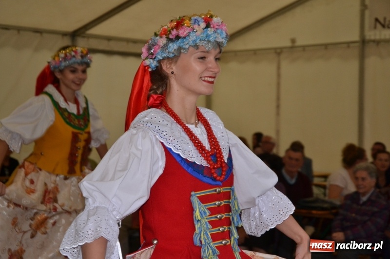 Zdjęcie w galerii na portalu naszraciborz.pl: Tworkowskie spotkanie z folklorem  wiadomości z regionu
