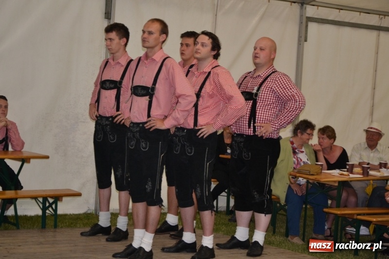 Zdjęcie w galerii na portalu naszraciborz.pl: Tworkowskie spotkanie z folklorem  wiadomości z regionu