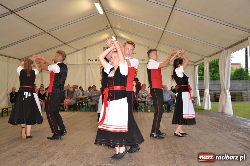 Zdjęcie w galerii na portalu naszraciborz.pl: Tworkowskie spotkanie z folklorem  wiadomości z regionu