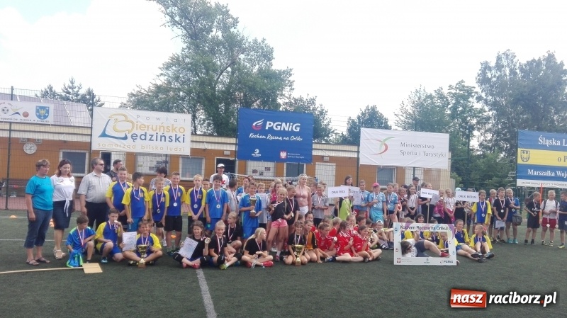 Zdjęcie w galerii na portalu naszraciborz.pl: Złoto i srebro dla Pietrowic Wielkich  wiadomości z regionu