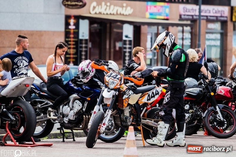 Zdjęcie w galerii na portalu naszraciborz.pl: Moc atrakcji na festynie motocyklowym wiadomości z regionu