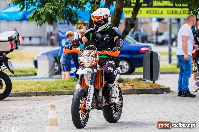 Zdjęcie w galerii na portalu naszraciborz.pl: Moc atrakcji na festynie motocyklowym wiadomości z regionu