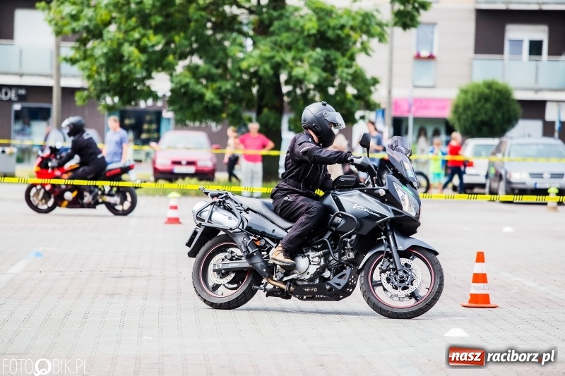 Zdjęcie w galerii na portalu naszraciborz.pl: Moc atrakcji na festynie motocyklowym wiadomości z regionu