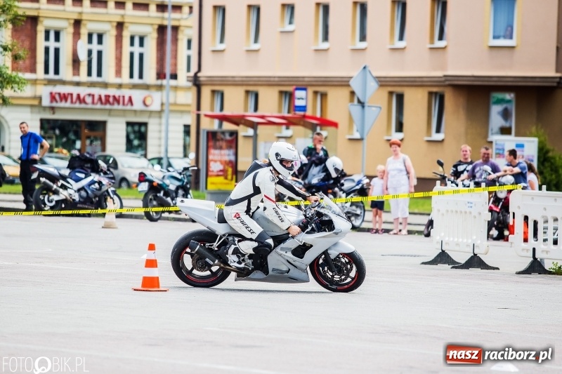 Zdjęcie w galerii na portalu naszraciborz.pl: Moc atrakcji na festynie motocyklowym wiadomości z regionu
