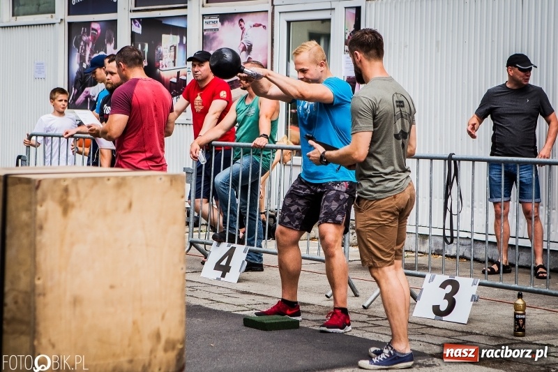 Zdjęcie w galerii na portalu naszraciborz.pl: Wyciskali ostatnie poty. Cross Games Racibórz 2018 wiadomości z regionu