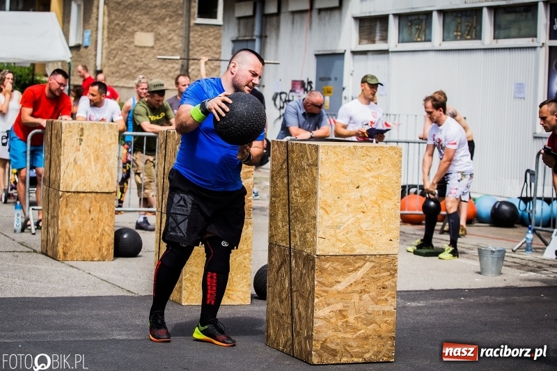 Zdjęcie w galerii na portalu naszraciborz.pl: Wyciskali ostatnie poty. Cross Games Racibórz 2018 wiadomości z regionu