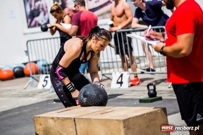 Zdjęcie w galerii na portalu naszraciborz.pl: Wyciskali ostatnie poty. Cross Games Racibórz 2018 wiadomości z regionu