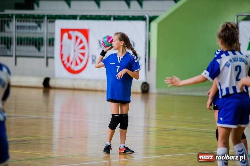 Zdjęcie w galerii na portalu naszraciborz.pl: Piłkarki ręczne UKS Pietrowice Wielkie brązowymi medalistkami mistrzostw Śląska  wiadomości z regionu