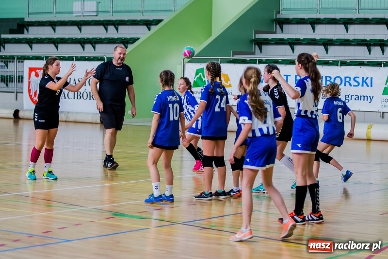 Zdjęcie w galerii na portalu naszraciborz.pl: Piłkarki ręczne UKS Pietrowice Wielkie brązowymi medalistkami mistrzostw Śląska  wiadomości z regionu
