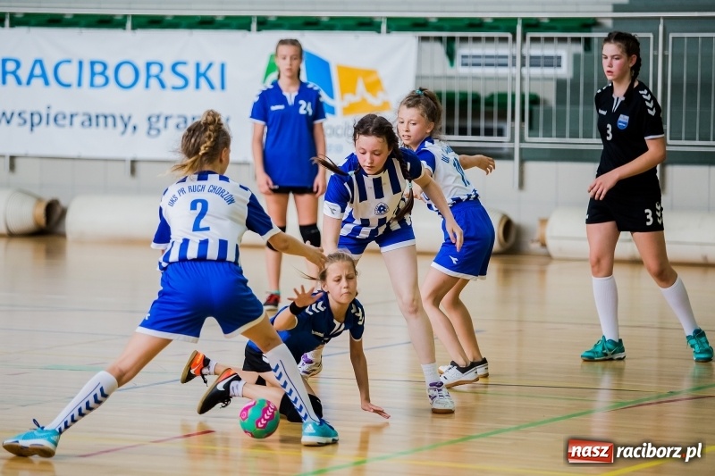 Zdjęcie w galerii na portalu naszraciborz.pl: Piłkarki ręczne UKS Pietrowice Wielkie brązowymi medalistkami mistrzostw Śląska  wiadomości z regionu