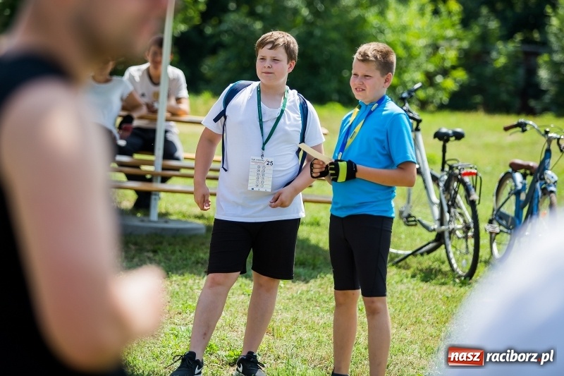 Zdjęcie w galerii na portalu naszraciborz.pl: Upał cyklistom niestraszny. W Cyprzanowie pojechali na orientację FOTO i WIDEO wiadomości z regionu