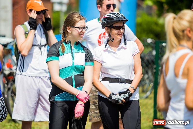 Zdjęcie w galerii na portalu naszraciborz.pl: Upał cyklistom niestraszny. W Cyprzanowie pojechali na orientację FOTO i WIDEO wiadomości z regionu