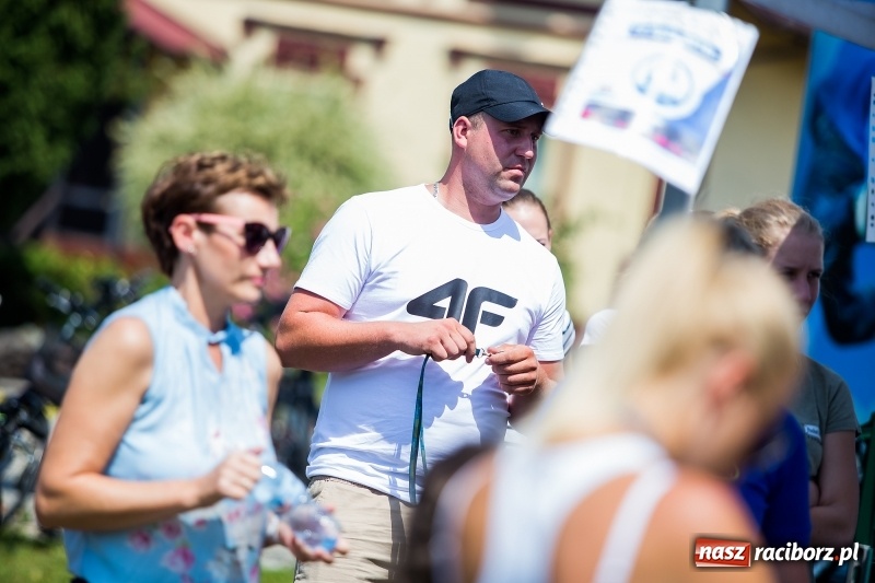 Zdjęcie w galerii na portalu naszraciborz.pl: Upał cyklistom niestraszny. W Cyprzanowie pojechali na orientację FOTO i WIDEO wiadomości z regionu