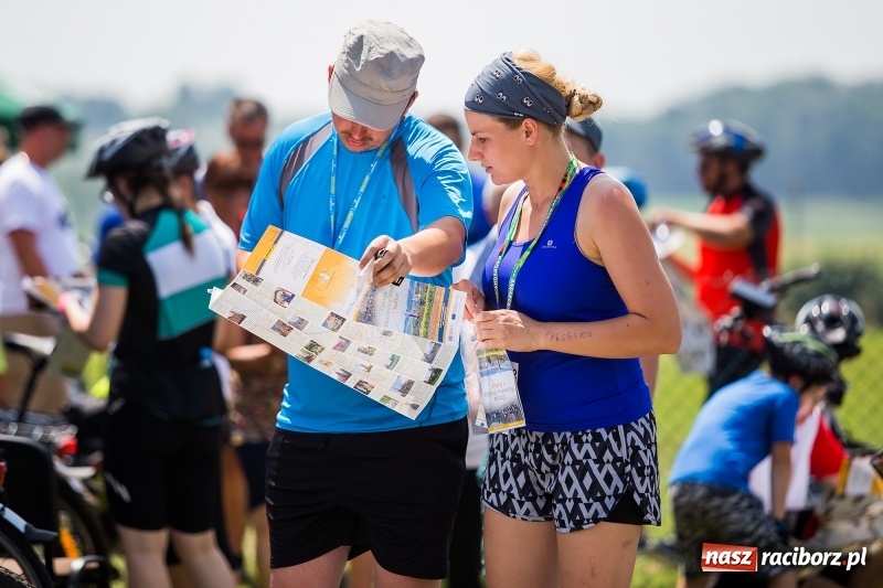 Zdjęcie w galerii na portalu naszraciborz.pl: Upał cyklistom niestraszny. W Cyprzanowie pojechali na orientację FOTO i WIDEO wiadomości z regionu