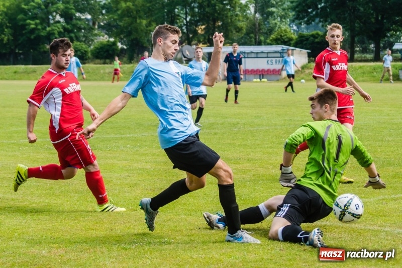 Zdjęcie w galerii na portalu naszraciborz.pl: Bez niespodzianki przy Łąkowej. Juniorzy Górek Śląskich z mistrzostwem wiadomości z regionu