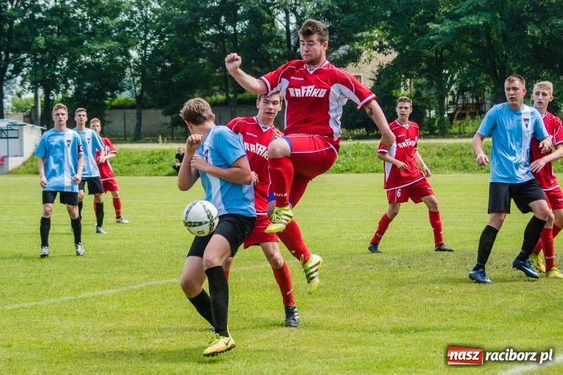 Zdjęcie w galerii na portalu naszraciborz.pl: Bez niespodzianki przy Łąkowej. Juniorzy Górek Śląskich z mistrzostwem wiadomości z regionu