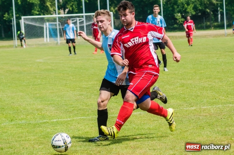 Zdjęcie w galerii na portalu naszraciborz.pl: Bez niespodzianki przy Łąkowej. Juniorzy Górek Śląskich z mistrzostwem wiadomości z regionu